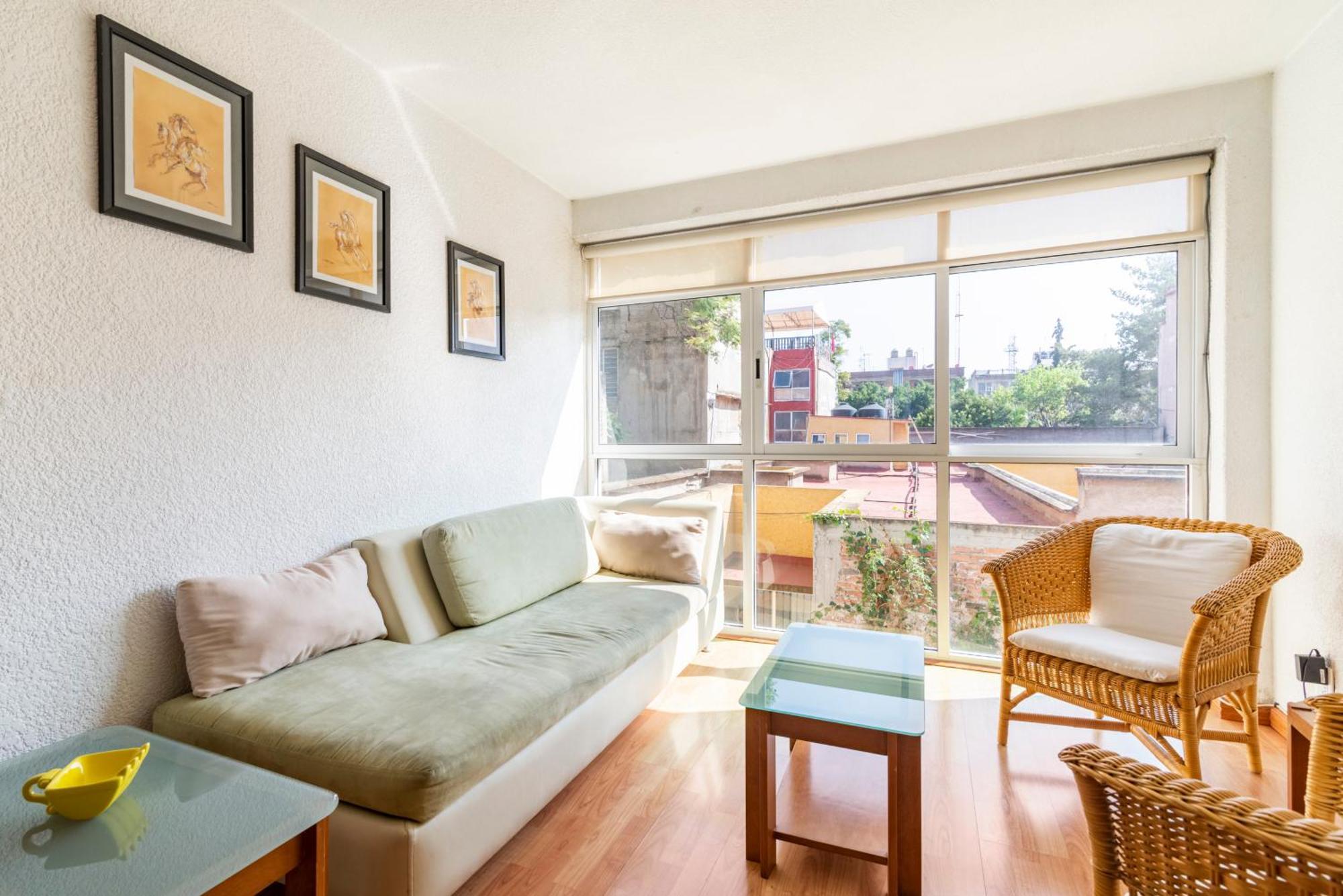 T304 - 1br - 1bth Appartement