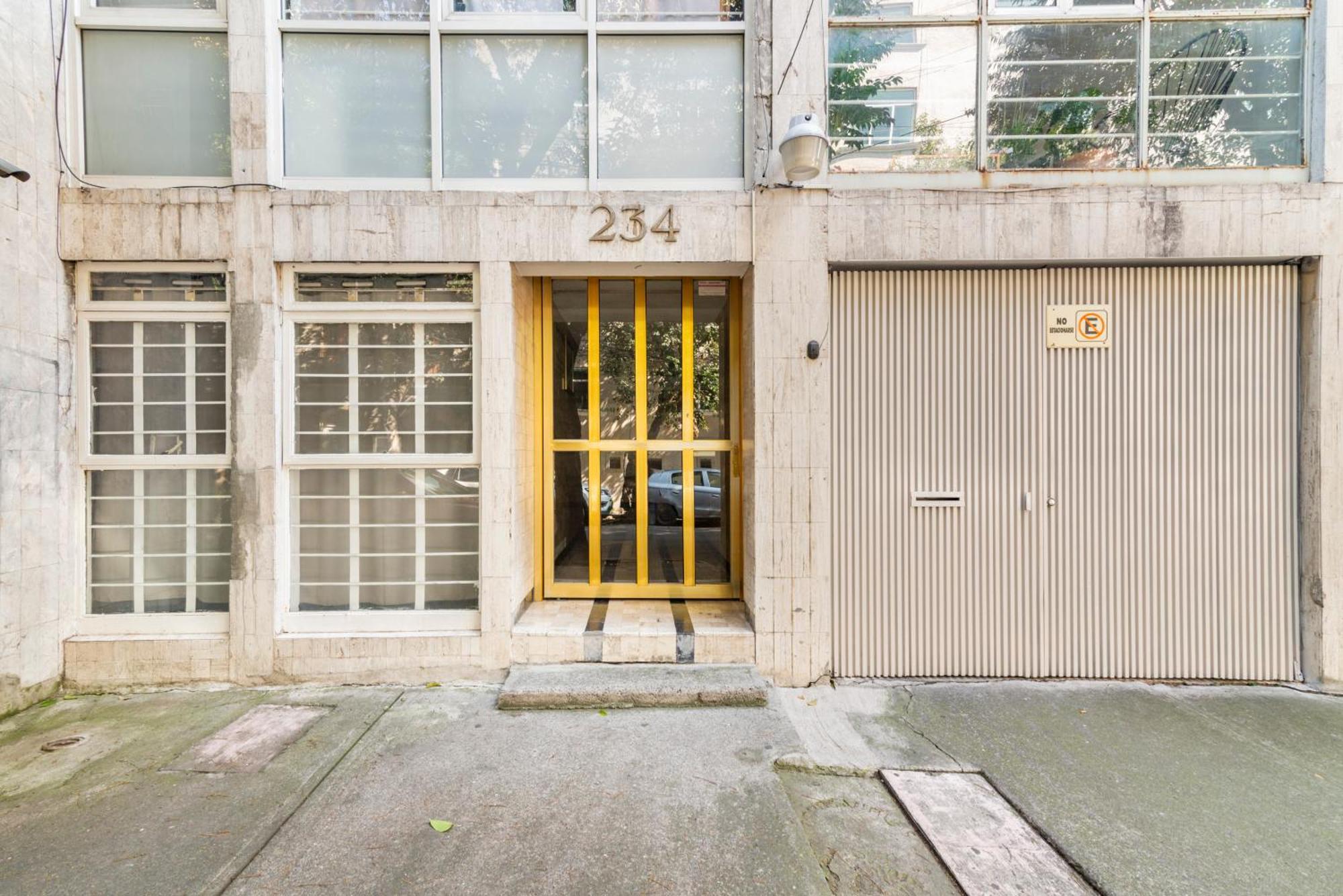 T304 - 1br - 1bth Appartement