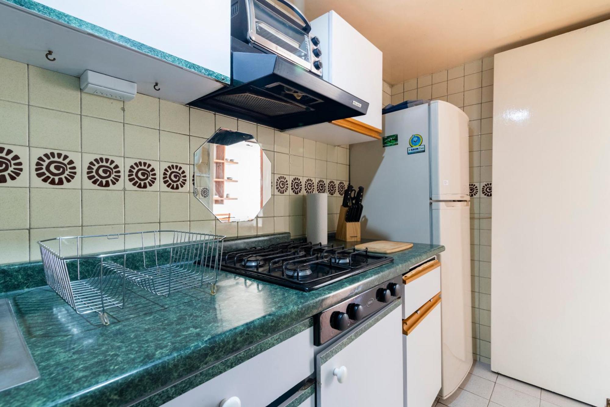 T304 - 1br - 1bth Appartement *